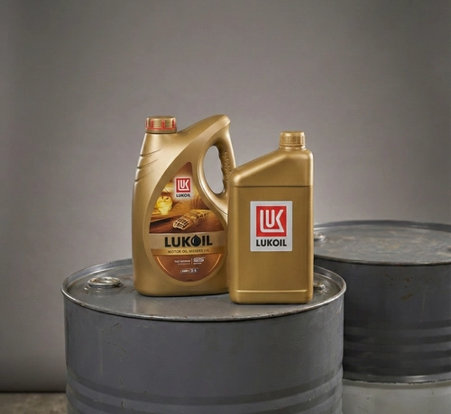 Varil Üstünde Duran Lukoil Madeni Yağlar